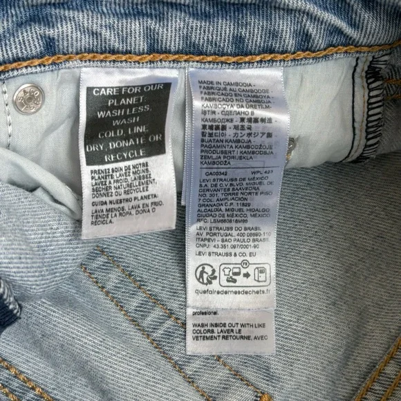 Levi’s Low Loose Size 26 Light Wash Wide Leg Jeans Baggy Relaxed Y2K Style - Picture 6 of 10